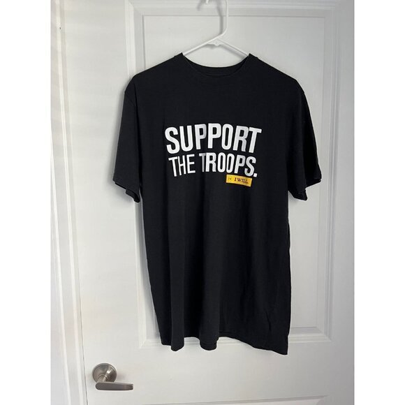 Under Armour Shirt - Picture 1 of 3